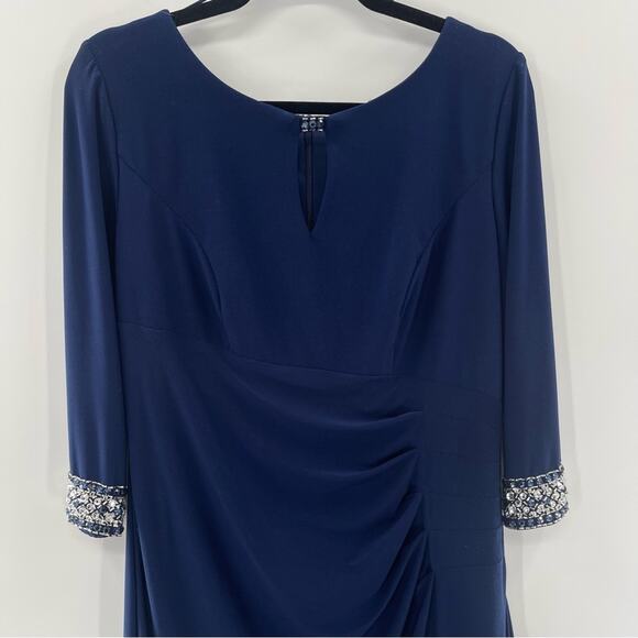 Alex Evenings Jeweled Cuff Column Gown in Cobalt Size 12 - Picture 4 of 14